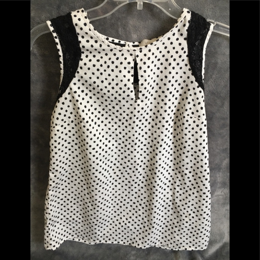 🐝Cute polkadot loft shirt used. Xs